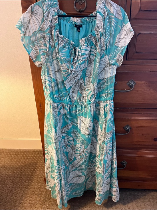 Talbots Dresses & Skirts - Talbots Teal and White Tropical Midi Dress NWOT Size 12